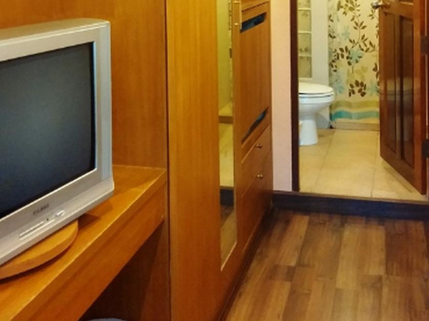 Oyo 437 Hostel Na Nara Бангкок Экстерьер фото